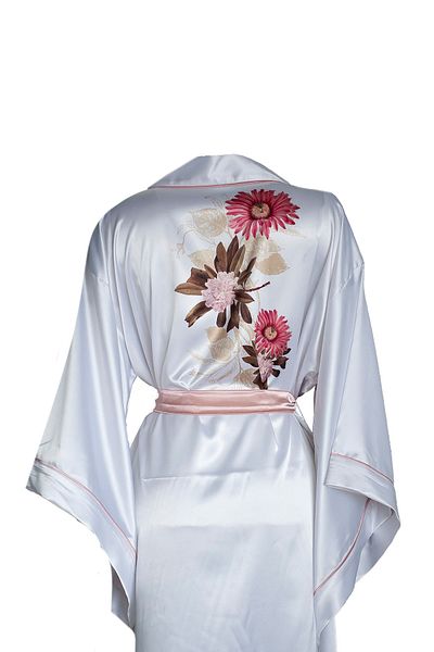 Mita Concept Kimono floral de mărime mini cu nervuri de pudră albă