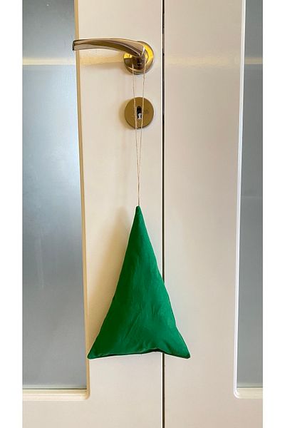 White Alamode Green Christmas Pine Tree Shaped Accessory