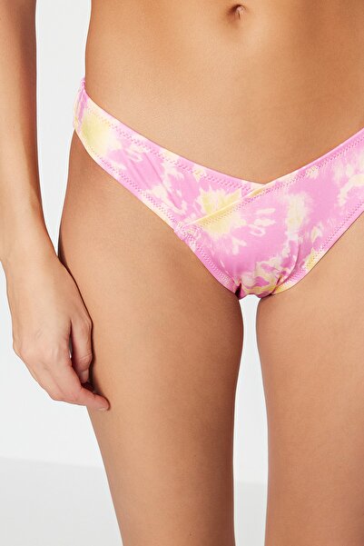 Trendyol Collection Batikolt mintás V-szabású normál lábú bikini alsó TBESS23BA00252