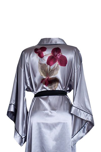 Mita Concept Mini Size Floral Gray Bat Sleeve Kimono