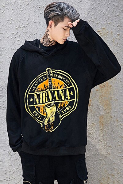 Freak Tshirt هوديي من الصوف بغطاء للرأس بقصة واسعة للجنسين مطبوع عليه جيتار روك معدني باللون الأسود من نيرفانا