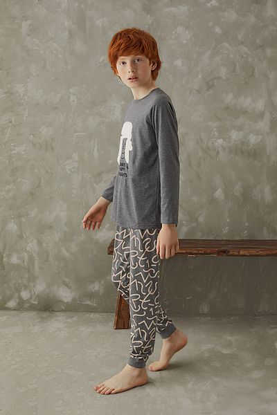ZEYZEY 8485 Men's C. Embroidered Pajama Set Waiter