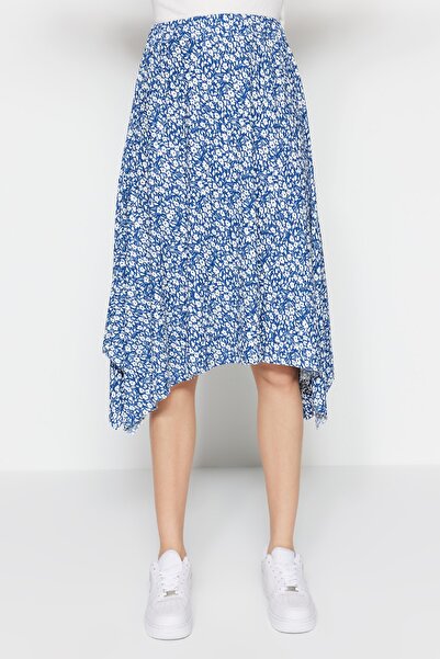 Trendyol Collection Indigově vzorovaná asymetrická sukně s vysokým pasem, elastická, pletená TWOAW20ET0440