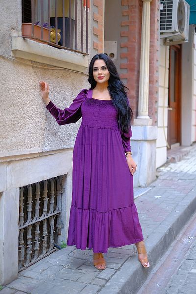 LİLA İSTANBUL Rochie lungă cu mânecă balon din catifea cu gât pătrat