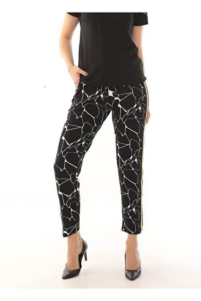 Sistas З боками з жовтою смужкою, кишенями, еластичним віскозним трикотажем, ...