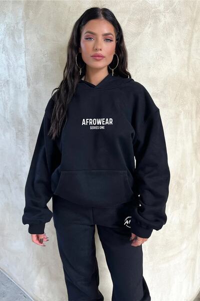 AFROGİYİM Dámská souprava černých tepláků s potiskem Afro Wear