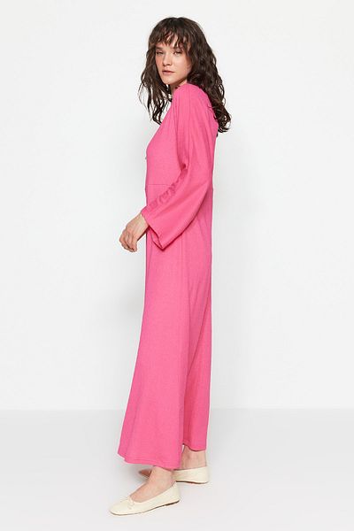 Trendyol Modest Ροζ υφή πλεκτό φόρεμα - Ισπανικά μανίκια TCTSS23EB00210
