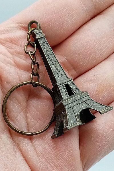 Dünyadan Hediyeler 3D Metal Keychain Gold Matte - Paris Eiffel Tower