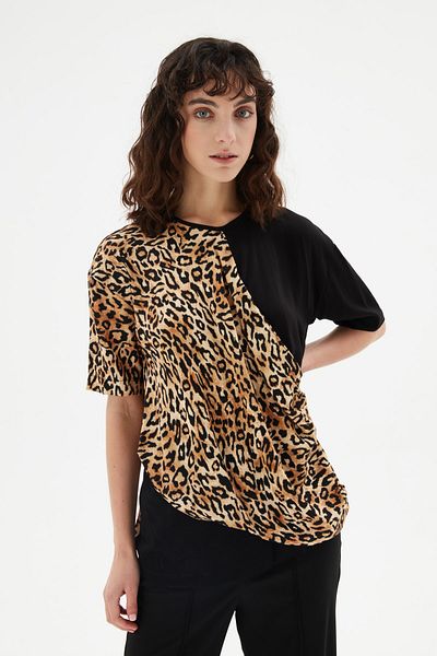 Love My Body Bluse mit Leopardenmuster