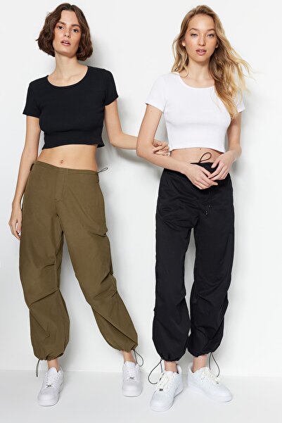 Trendyol Collection Fekete-fehér 2 csomagban testhezálló Crop Crew nyakú bordás rugalmas kötött blúz TWOSS22BZ0734