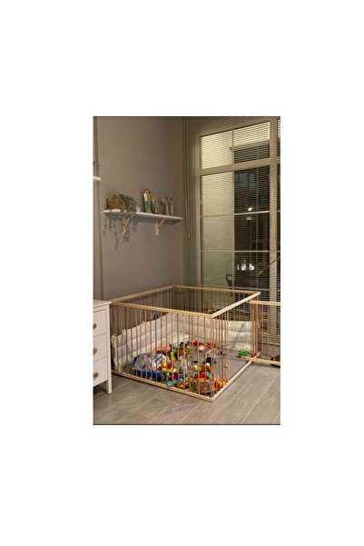 naturbird 120 x 120 Ahşap Köpek Çiti Kapılı Çit Arası 5 cm