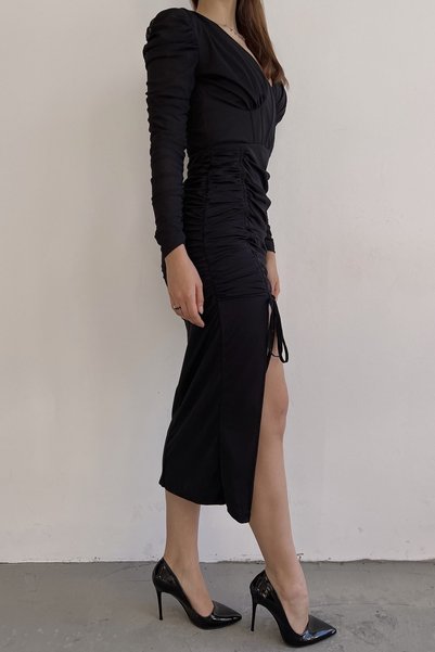 bayansepeti Rochie midi cu mânecă lungă, cu decolteu în V, cu fante și draperie din țesătură creponată neagră 150