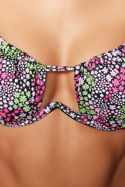 Trendyol Collection Μπικίνι κάτω από σύρμα με λουλουδάτο σχέδιο TBESS23BU00043