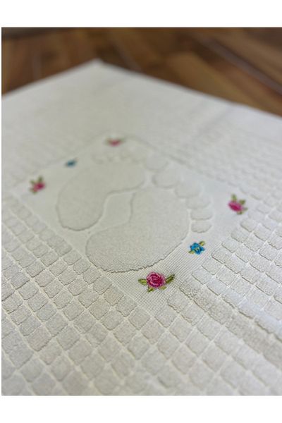 Esila Life Footprint Embroidered 50x70 Foot Towel Set of 2 Single Color Cream