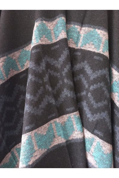 Forum Fashion Poncho