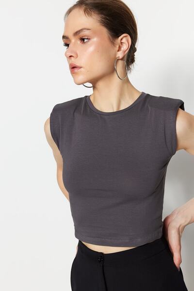 Trendyol Collection Anthracite Padded Fitted Crew Neck Crop Stretchy Knitted Blouse TWOSS23BZ00251