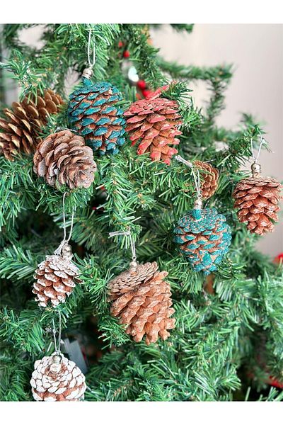 QUEEN AKSESUAR New Year Christmas Door Wall Room Pine Tree Table Tableware Presentation Ornament Large Colorful Glittered Cone Set