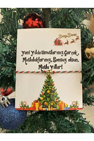 BeryDenz 2024 Yılbaşı Şans Marteniçkası Yonca Bileklik