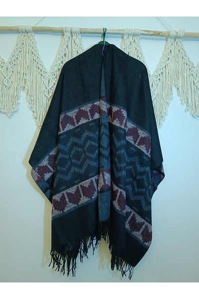 Forum Fashion Poncho