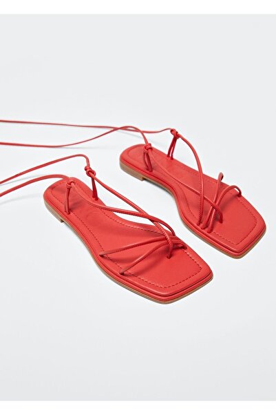 MANGO Woman صندل بحزام متقاطع