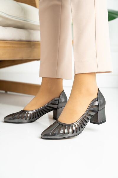 MERVESTORE Kadın Fileli Topuklu Ayakkabı