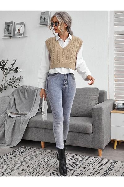 erki triko Women's Hair Knit V-Neck Crop Sweater