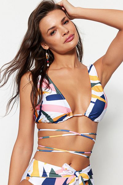 Trendyol Collection Abstrakt gemustertes Triangel-Bikinioberteil TBESS23BU00281