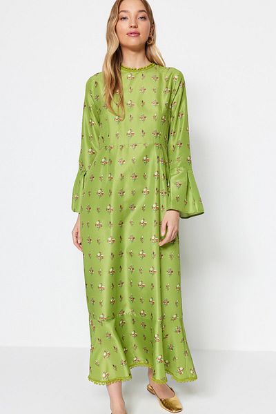 Trendyol Modest Detailně tkané šaty s zeleným květinovým vzorem TCTSS23EB00167