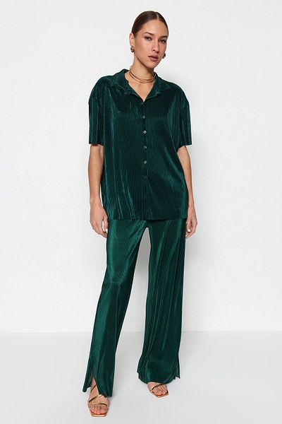 Trendyol Collection Zöld redőzött rövid ujjú túlméretes/széles szabású kötött ing TWOSS23GO00133