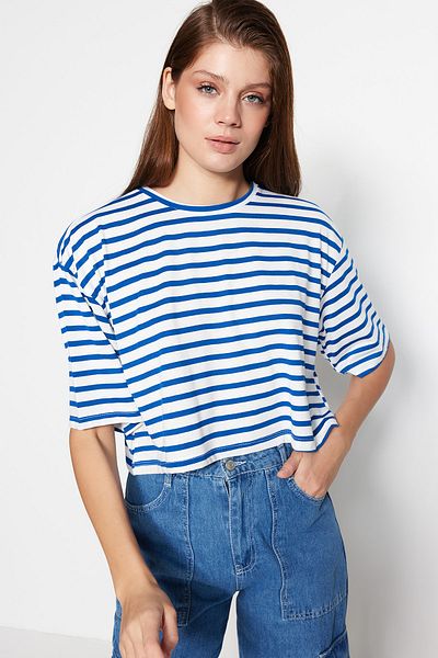 Trendyol Collection Sötétkék csíkos, laza/széles, laza szabású Crop Crew nyakú kötött póló TWOSS23TS00136