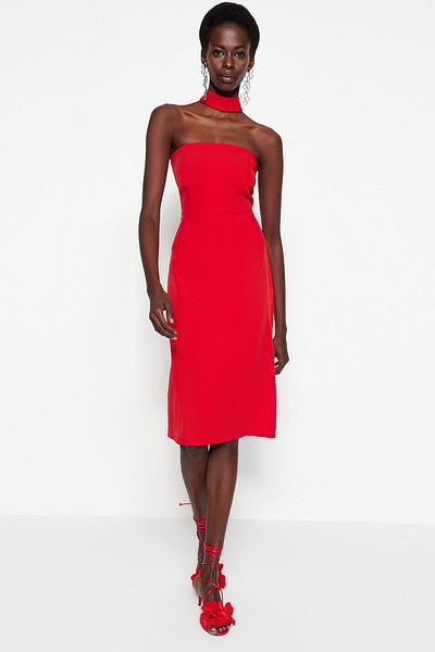 Trendyol Collection Βραδινό υφαντό φόρεμα με κόκκινη γραμμή TPRSS23EL00081