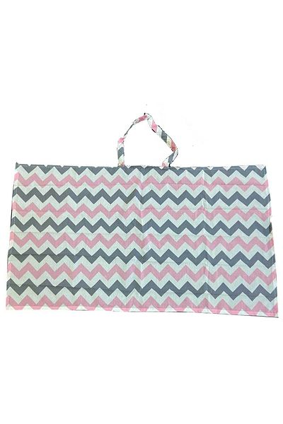 RevuBaby Duffel Nursing Bib Nursing Cover Pink Zigzag