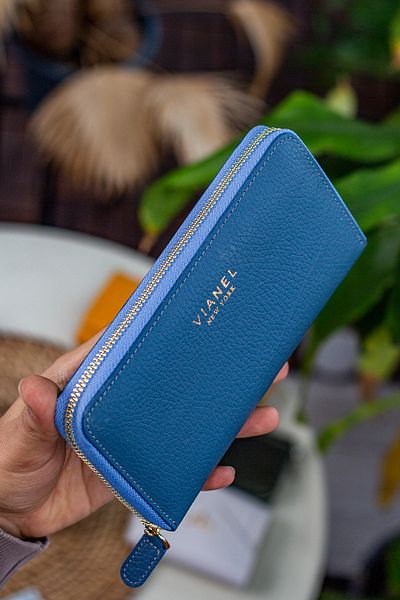 Vianel New York Тюркоазен дамски портфейл Eliza от естествена кожа