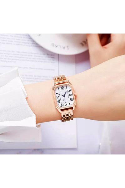 pullmarkt Roman Numeral Wristwatch