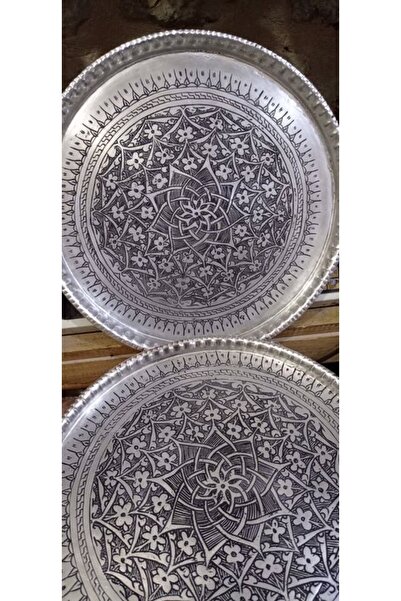 Gulaysenindunyasimardin Bakır Papatyalı Eskitme Sunum Tepsi 35cm