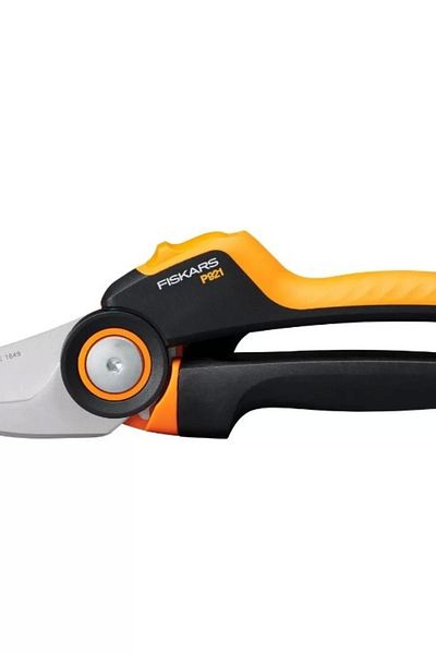 FiSKARS P921 Pruner Bypass Pruning Shears