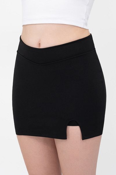 Soyo Women's Black V-Cut Waist Slit Shorts Skirt