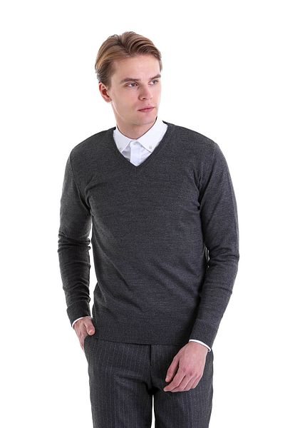 Hatemoğlu Gray Comfort Fit Plain V-Neck Woolen Sweater