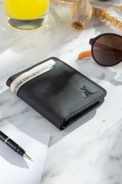 Conceria Pelle - Fun-size Genuine Leather Wallet & Card Holder