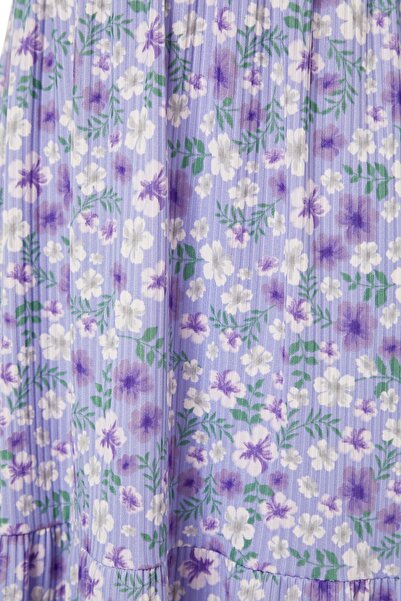 Trendyol Collection Fialové květinové vzorované šaty s výstřihem do V bez rukávů Maxi pletené šaty TWOSS22EL1588