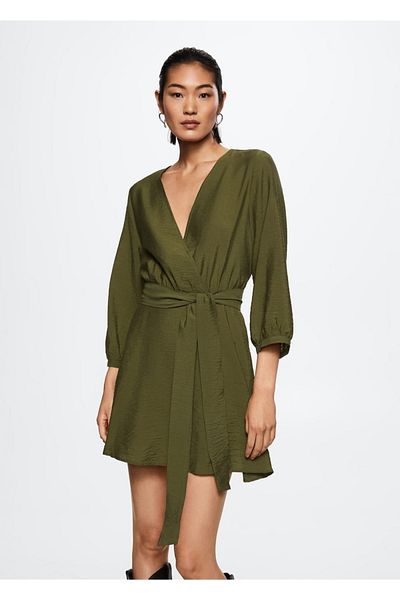 MANGO Woman Σατέν φόρεμα με γιακά γραβάτα