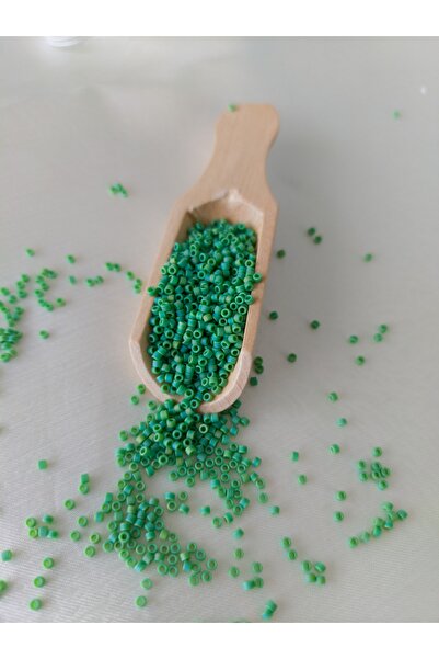 Bonanka خرز ميوكي ديليكا الأصلي 11/0 - Db0877 - العدد: 350 (7.5 جرام)