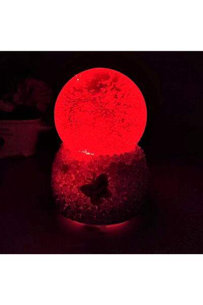 Özen Avm Unicorn Ve Uyuyan Sevimli Kız Işıklı Müzikli Püskürtmeli Büyük Boy Kar Küresi