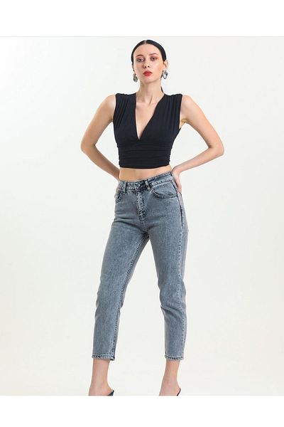 SHEVEGA S.t.a.r Snow Black Lycra Fit Mom Jean Jeans