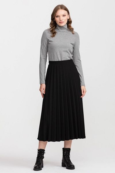 Nihan Pleated Skirt Black