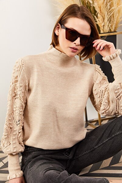 Olalook Women's Cream Sleeve Detailed Soft Textured Knit Sweater KZK-19000175