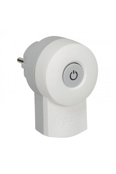 Legrand 16A Model Plug with Switch - 050409