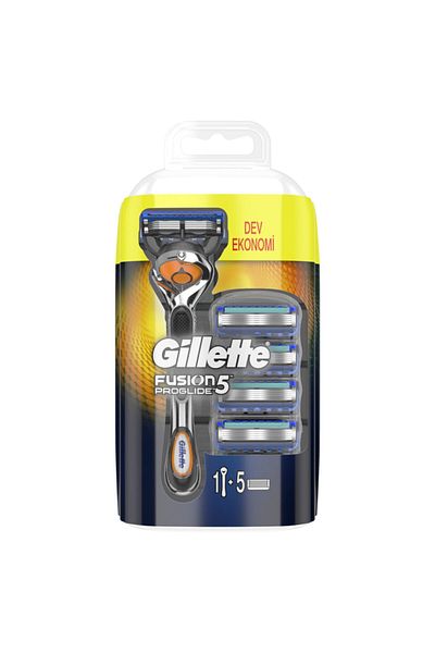 Gillette Fusion Proglide Shaver and 4-Piece Shaving Blade Set