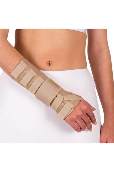 Orthocare 4545 جبيرة معصم اليد اليسرى Splinti مع حزام دعم إضافي Manucare Comfort Stable بواسطة ***