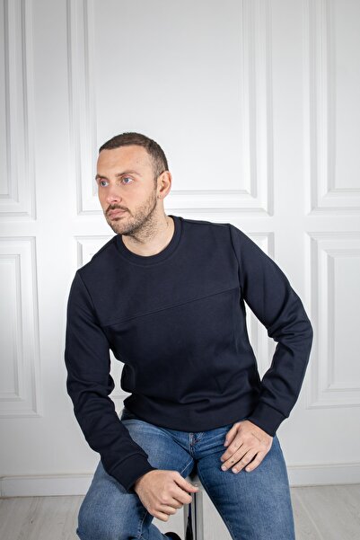 Sarar Men's Navy Blue O Neck Sweatshirt